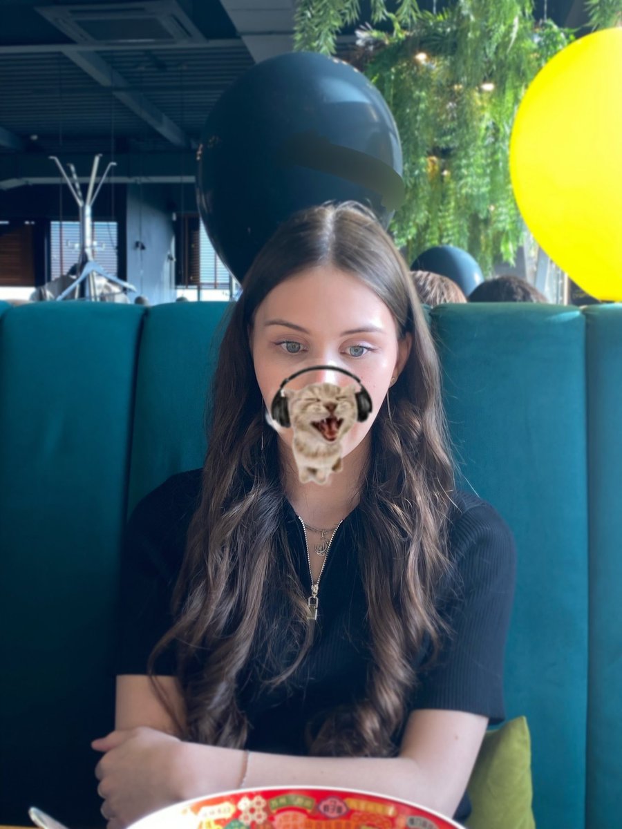 nana tweet media