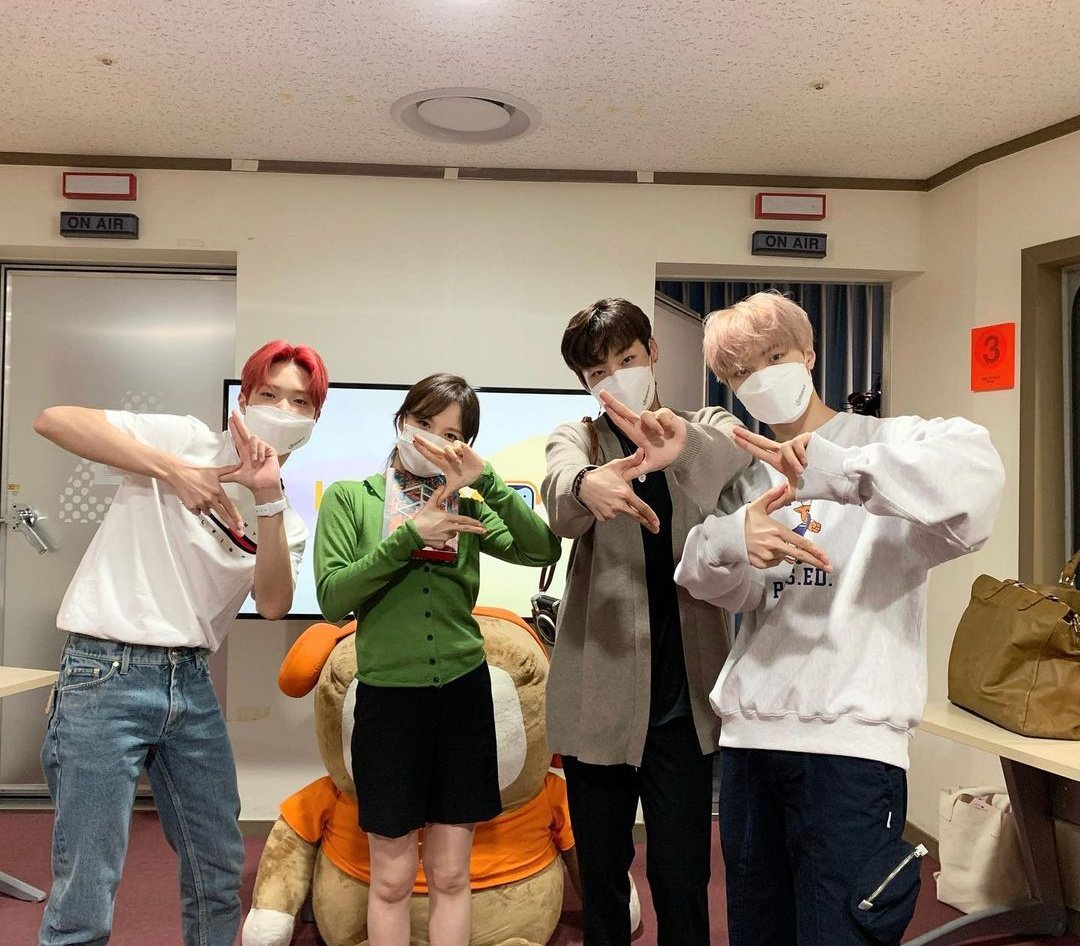 𝙰xé𝑙le'𝑠 🌻𓈒࿓ 𝚀uǝe͟nd𖹭m tweet media