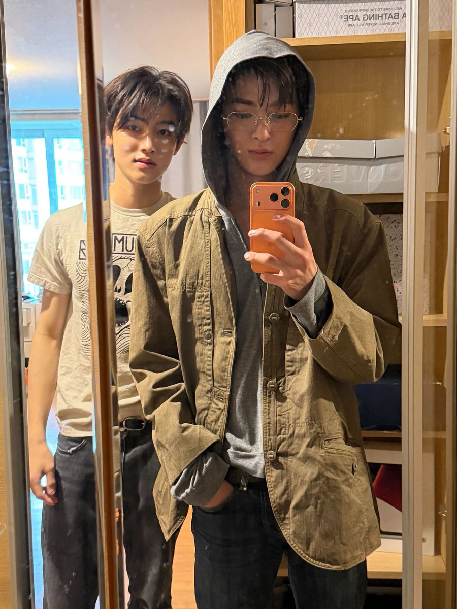 현이✮ tweet media