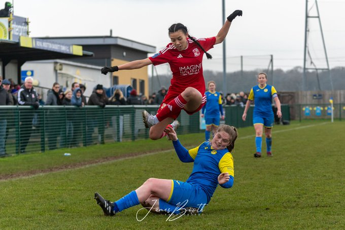 swsportsnews's tweet photo. SOUTH WEST WOMENS FOOTBALL 
League #fulltimes &amp; standings as #SWWomensFootball League season nears May 17 conclusion
https://t.co/6fwJKA1NDo 
#supportlocal #SouthWest #WomensFootball https://t.co/RnS0swEI24