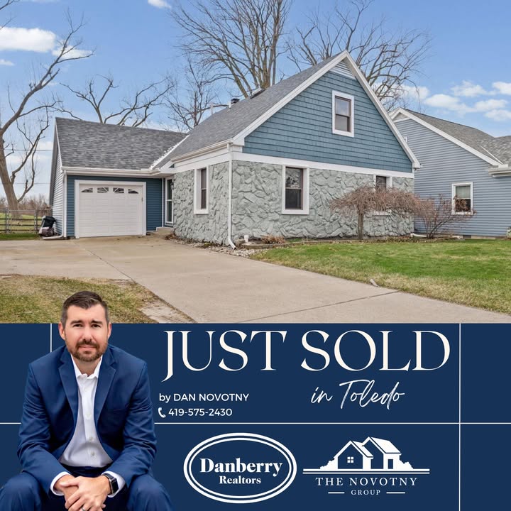 DanNovotnyReal's tweet image. ✨✨Just Sold✨✨ Congrats to my sellers on closing this Beautiful Point Place Home!! 🏠 💯 #realtorlife #grateful #closing #justsold #thenovotnygroup