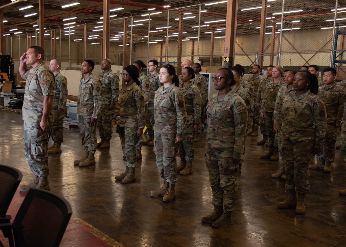 403rd Wing tweet media