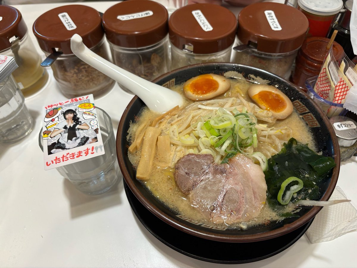 おるる tweet media