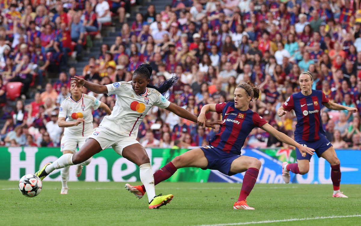 fenottes's tweet photo. Ligue des champions : OL #Lyonnes retrouvera #Barcelone en finale
#UECLFinal #OLLFCB 
(O&amp;L : https://t.co/FVZbKK0b29) https://t.co/OcsHL5p9vz