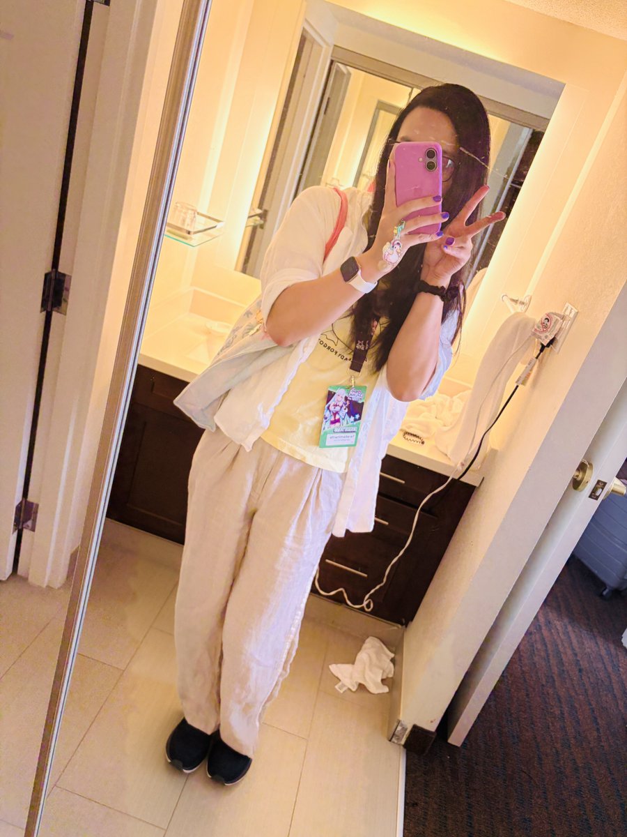 Tara⚡🐇 tweet media