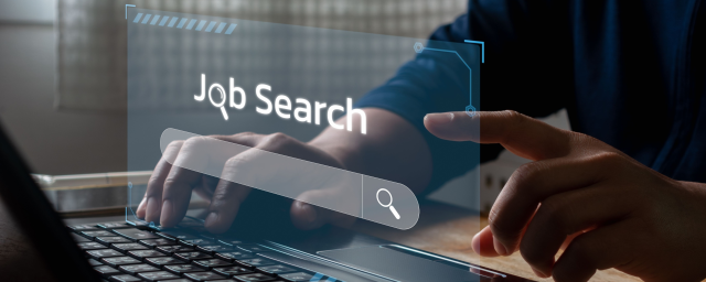 Noecolina98's tweet photo. More AI-generated resumes = more scrutiny from hiring managers. Using AI in your job search? Read this first: https://t.co/NUhcFyae9Z https://t.co/vroN65E2sI