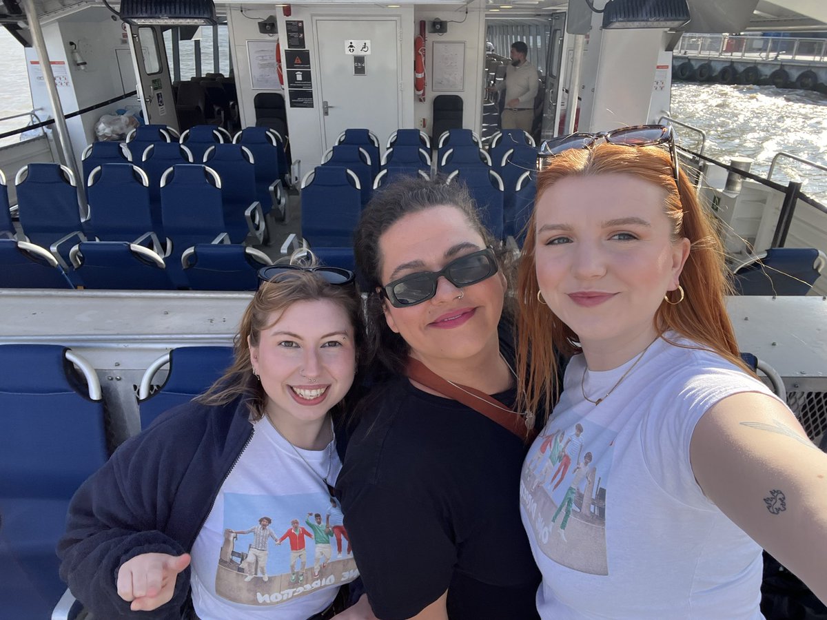 harrysmywife_'s tweet image. How did we get here? #BOAT #howdidwegethereLondon
