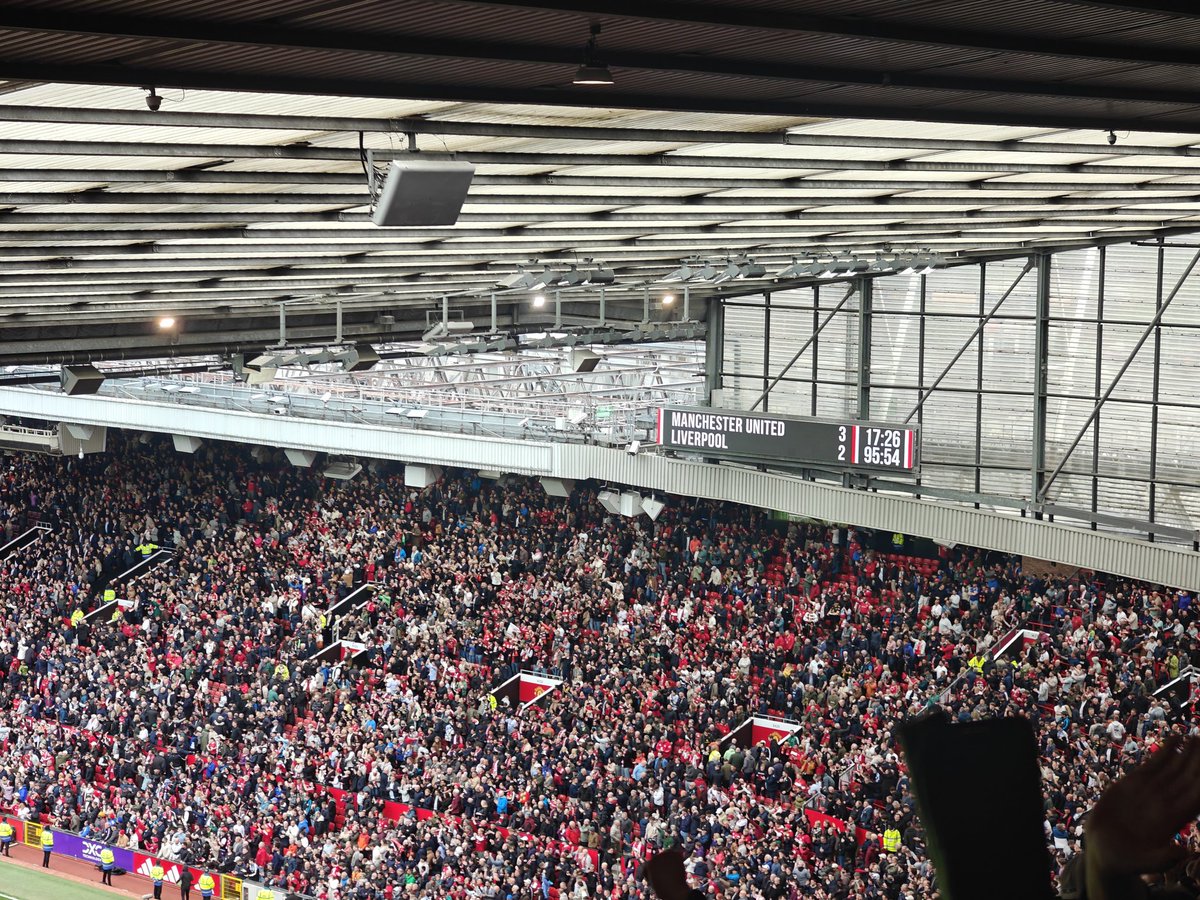 FredMichal's tweet photo. What a game! #ggmu #mufc 🇾🇪 https://t.co/qQW7w4NCE2