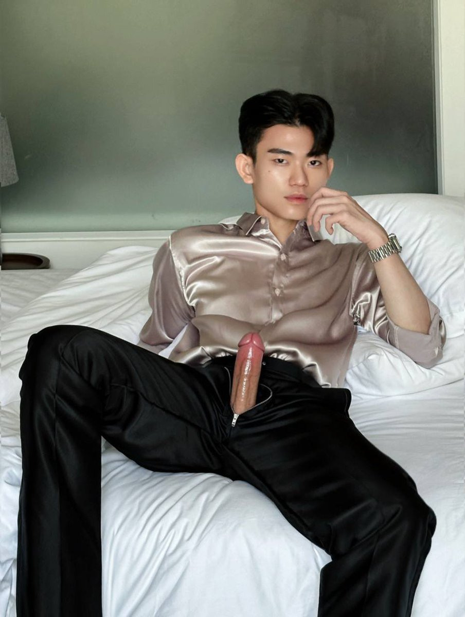 leak VN tweet media