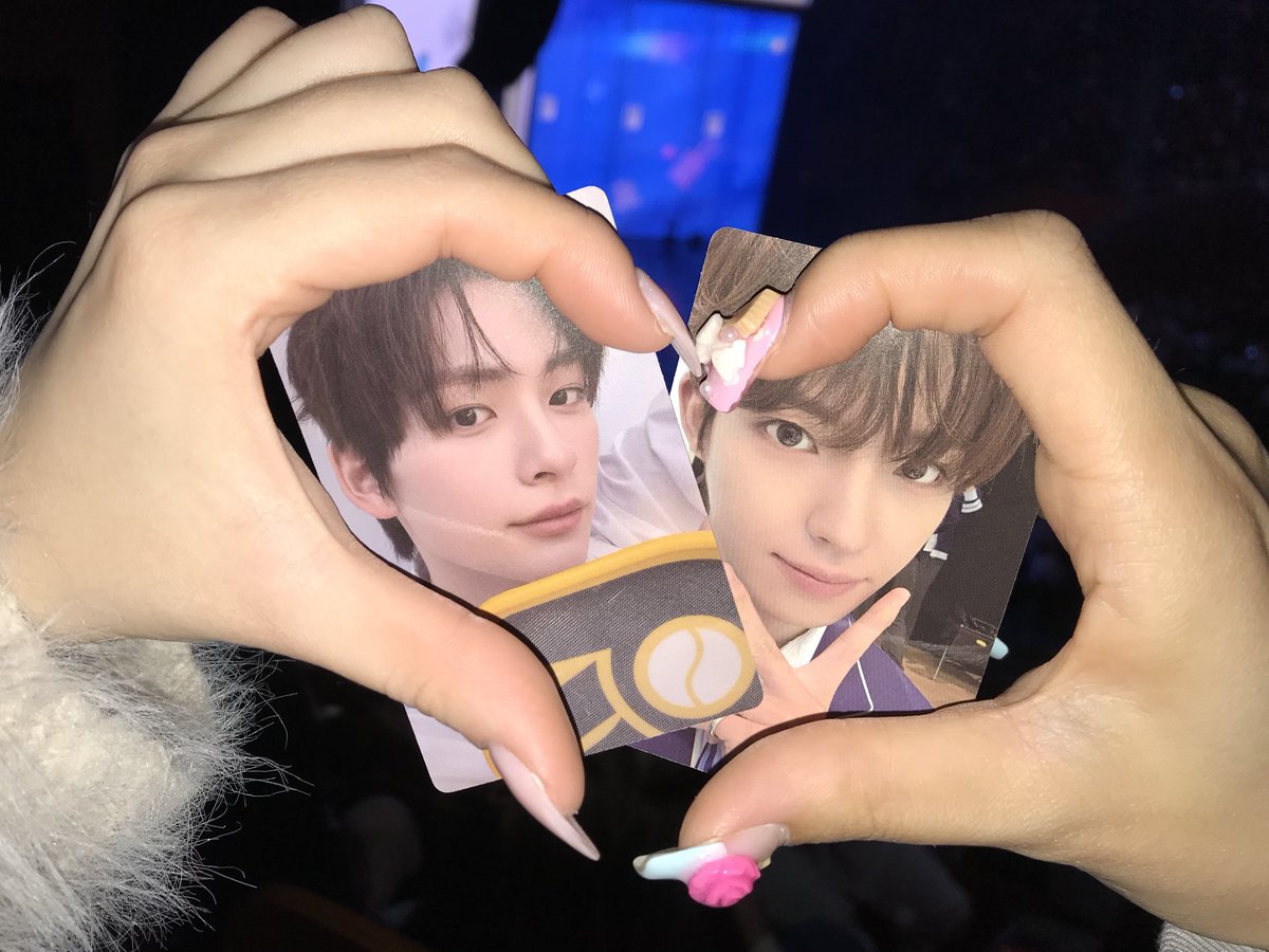 룽이 tweet media