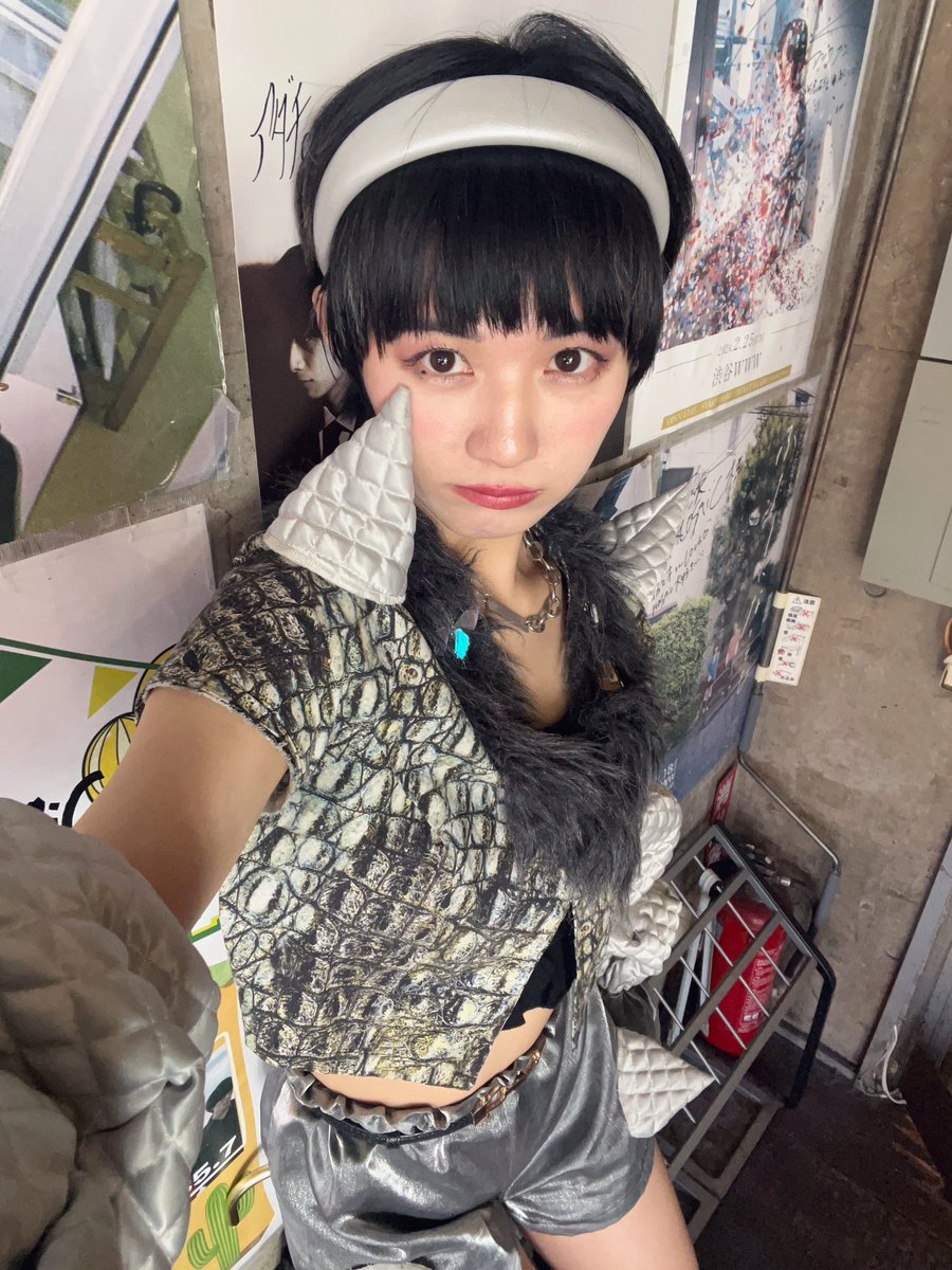 #ウカシ
#우카시

おはようかやー！今日も楽しみだね∩^ω^∩
vlogもめっちゃ可愛かった🥰🥰
良い動画ありがとうー素晴らしいね！大好きだヨォいつも