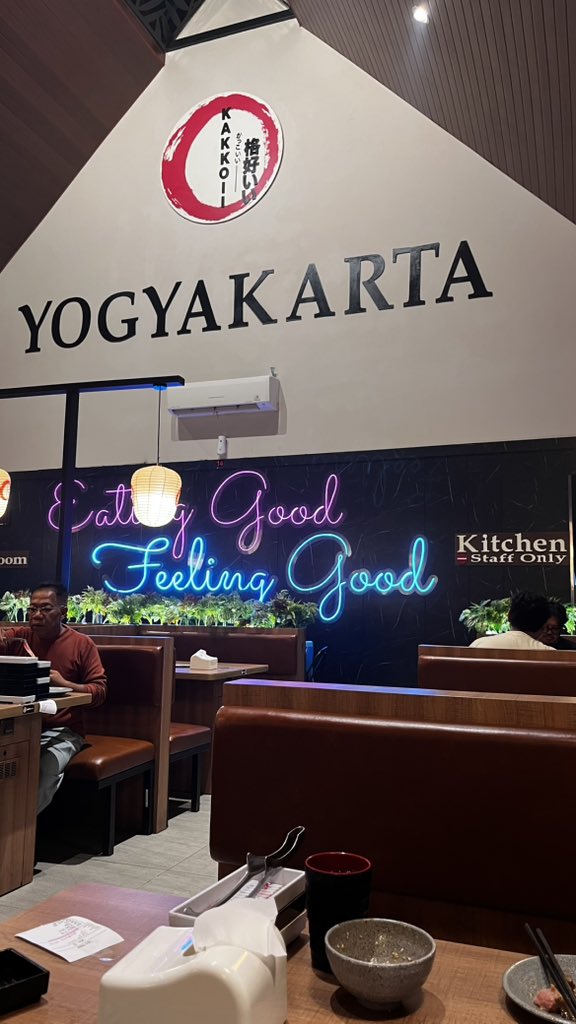 deardayuri's tweet photo. last day di jogja, waktunya pulang 🥰 https://t.co/OhRobgCKGS