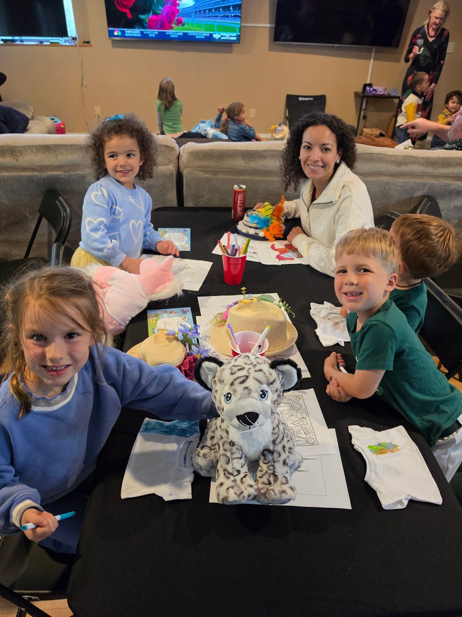 animalsmobile's tweet photo. Our #PartyAnimalsMobile horses are always a safe bet!  Nothing like Kentucky Derby Party Visits!

The STL Mobile Stuff-a-Bear Experience!
https://t.co/S3WpX0xnNc

#stlchildrensbirthdayparty #stlchildrensparties #stldaycare #stlmom #stlfun #stlkids #stlkidsparties #stl #stlkids https://t.co/CXLsoVlTt1