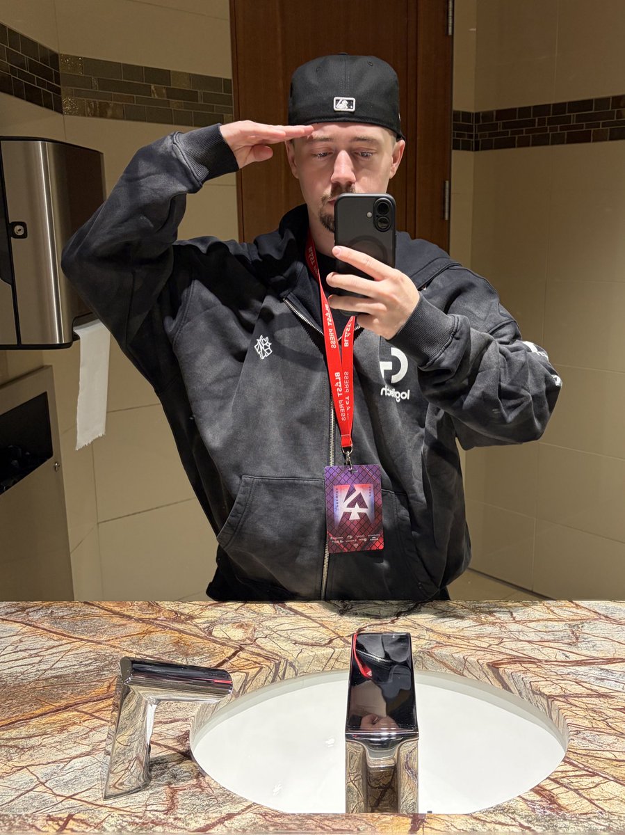 k bizzy tweet media
