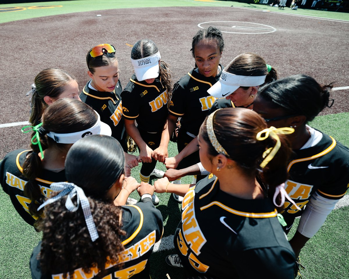 Iowa Softball tweet media