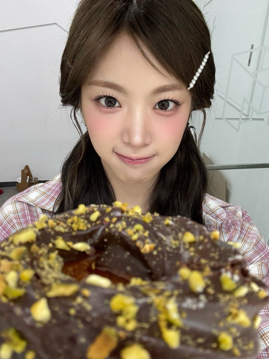 nien pics 🍓 tweet media