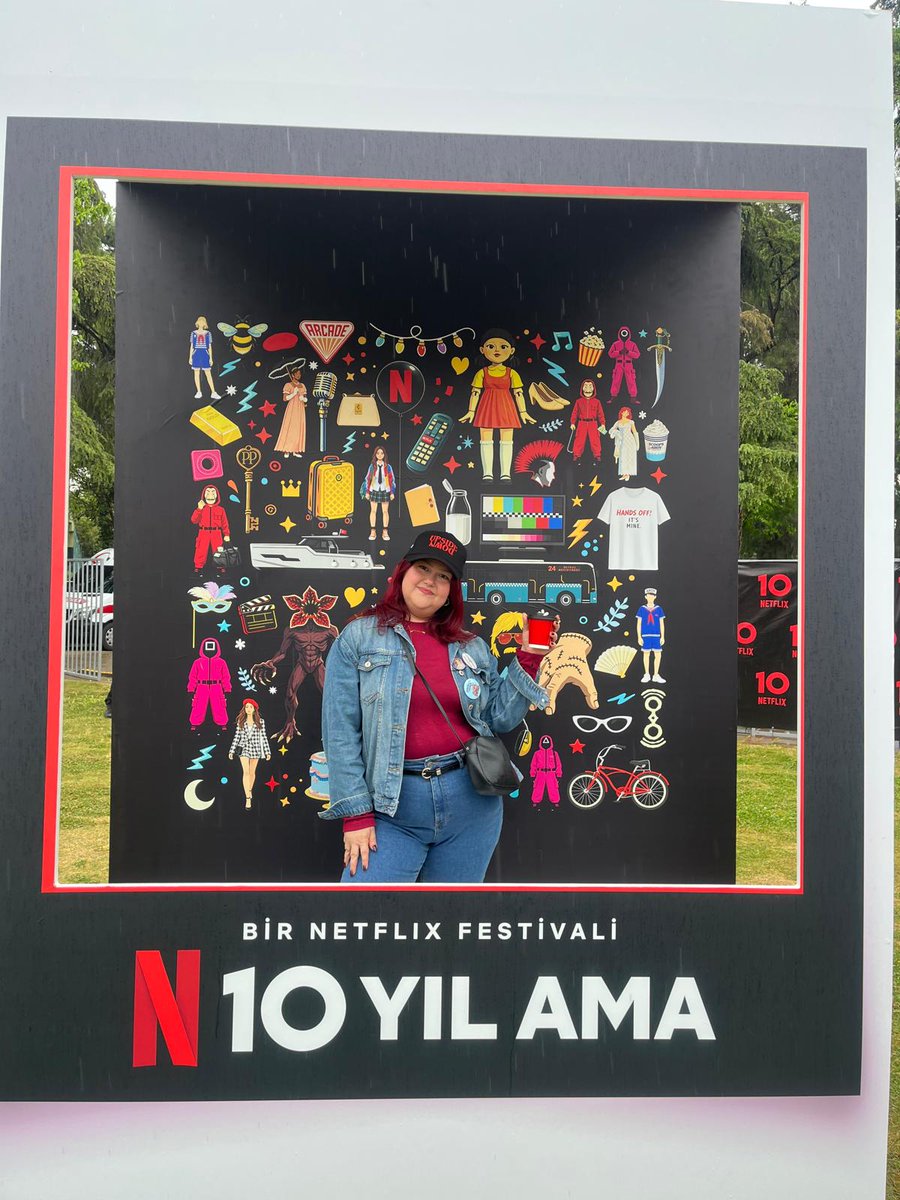 gozdesays's tweet photo. Harika vakit geçirdik, teşekkürler @netflixturkiye ❤️ https://t.co/7M2JyDaFZz