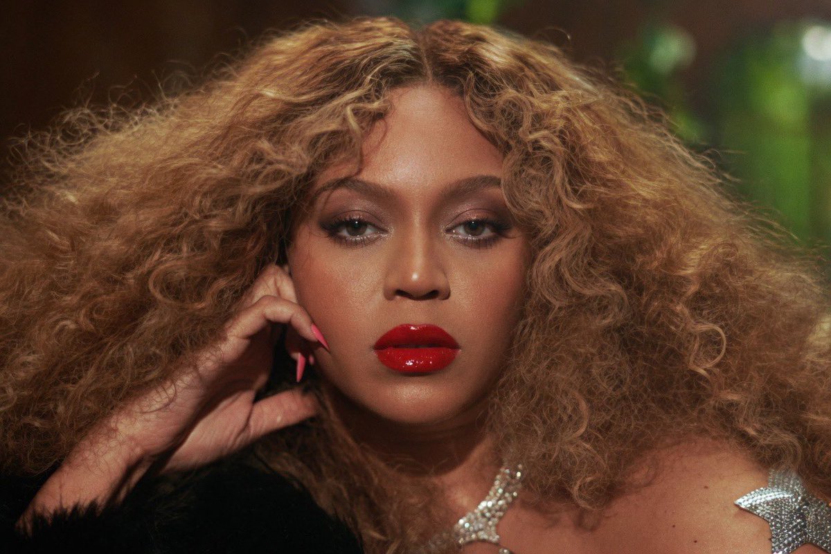 ✶ HAUS ✶OF ✶ BEY tweet media