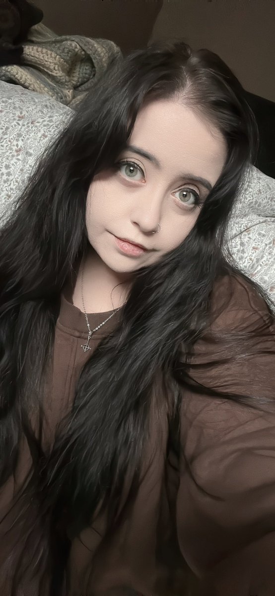 Lilli ♡ COMMS OPEN tweet media