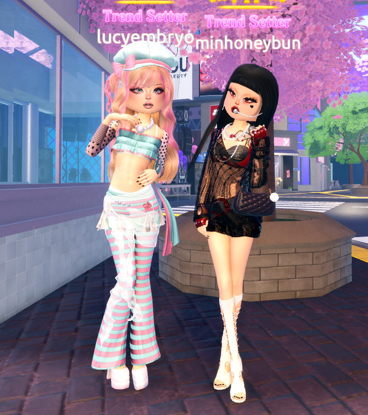 lucy tweet media