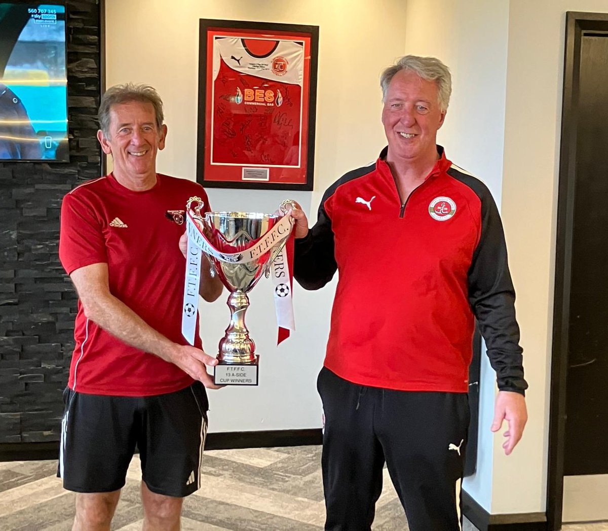 FTFlyersFC's tweet photo. ⚽️ HIGHBURY STADIUM ⚽️

Our annual 13-a-side game at Highbury Stadium took place earlier today. Well done to all involved and congratulations to the Reds taking the trophy 7-5.
Thanks to all the volunteer helpers. A Fantastic day! 👏⚽️ https://t.co/viHlLj3pB0