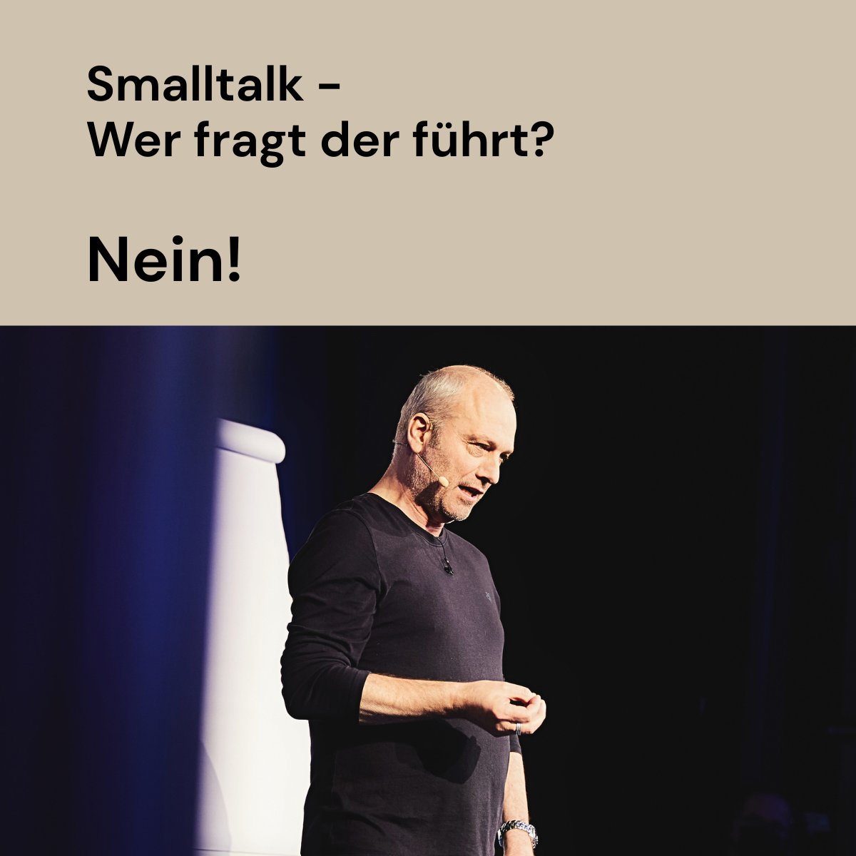 Poehm's tweet photo. Sie stehen auf einer Veranstaltung und wollen ins Gespräch kommen.
Also stellen Sie Fragen. „Was machen Sie beruflich?“, „Wie lange sind Sie schon im Unternehmen?“, „Sind Sie oft auf solchen Events?“
Nach drei Minuten merken Sie... https://t.co/G3ruaiAMv0 https://t.co/xsxSCUaHXG