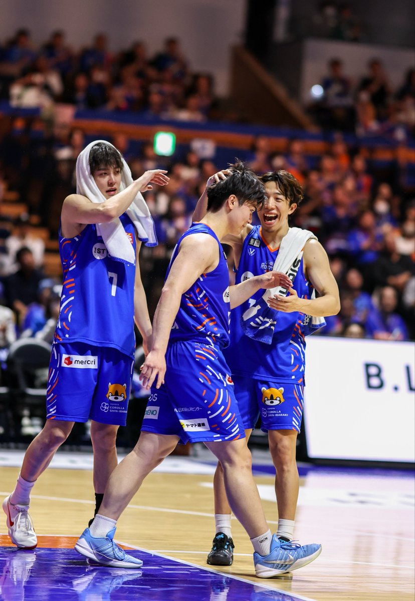 流羽への愛があふれてる💙🧡 #陳岡流羽 選手 #茨城ロボッツ