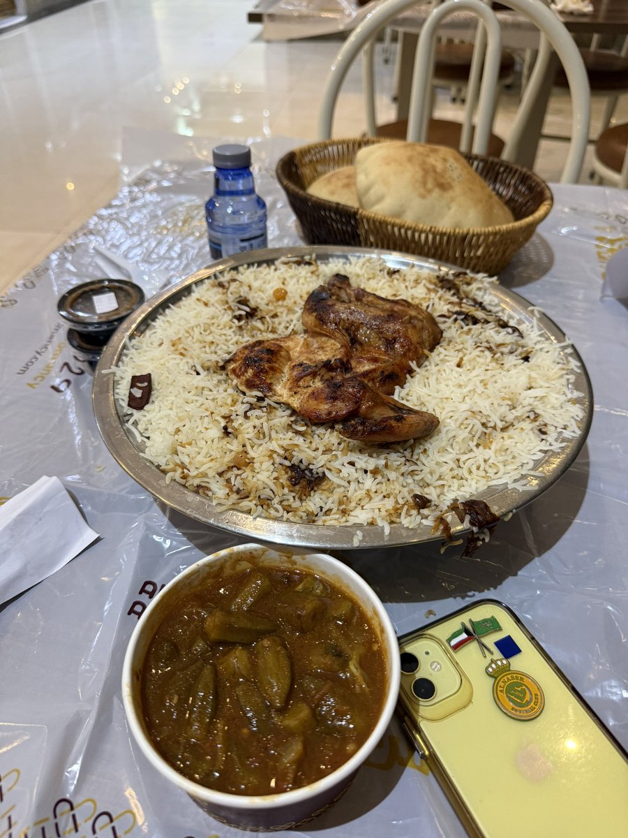 سلطان 🦅 tweet media