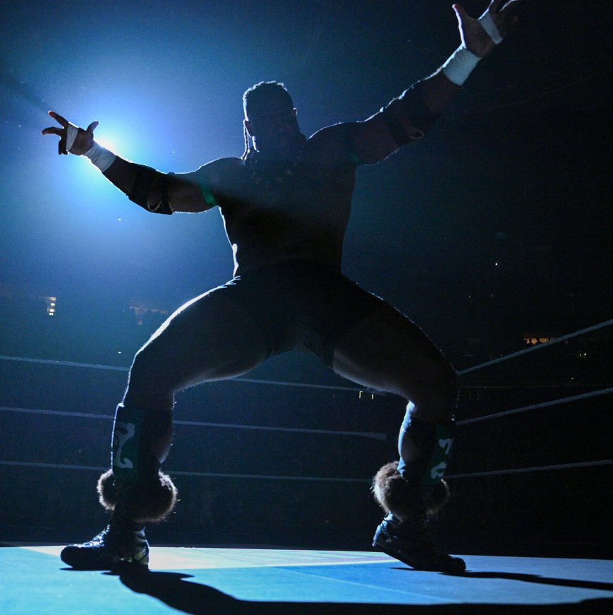 Roman Reigns SZN 💥 tweet media