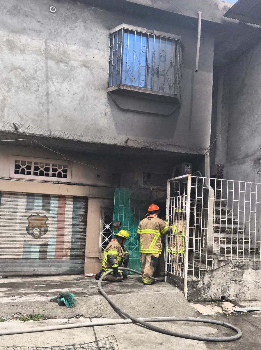 Bomberos Guayaquil tweet media