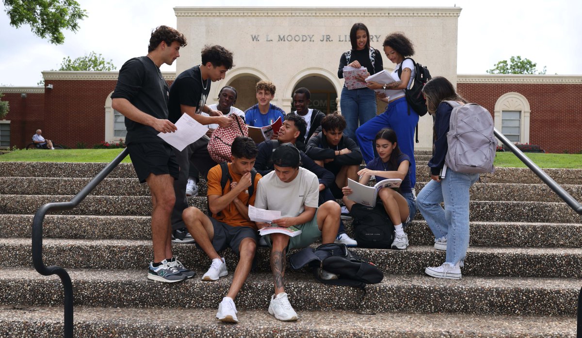 Blinn College District tweet media