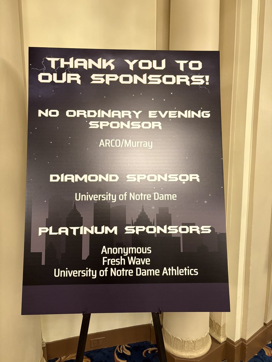 4geeman's tweet image. Just terrific #GivingBack generosity at the 15th Annual No Ordinary Evening, to celebrate the life of Declan Drumm Sullivan. Since ‘91, @HorizonsFY has partnered with students across @chicago and with the support of the Sullivan family and this community, horizons are bright! #ND