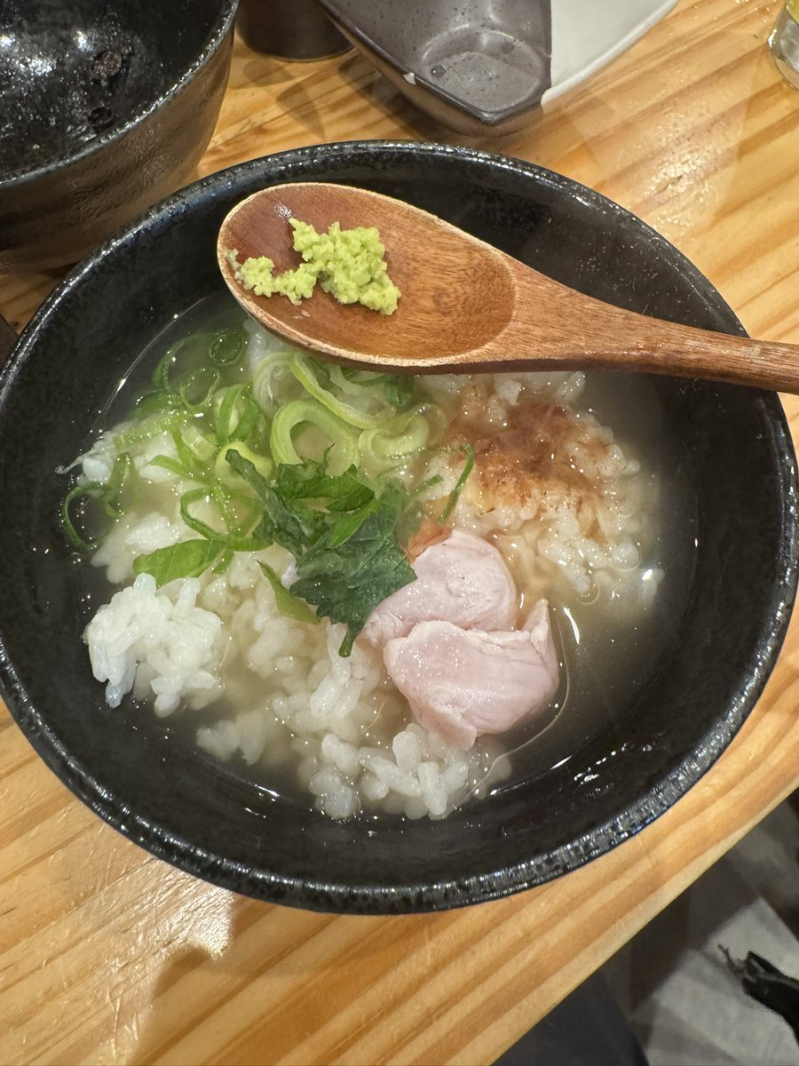 たかひろ tweet media