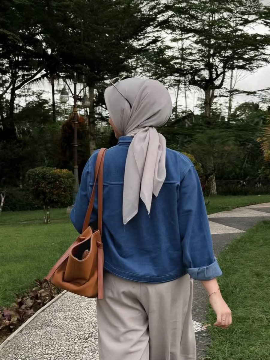 sukacepoljilbab tweet media