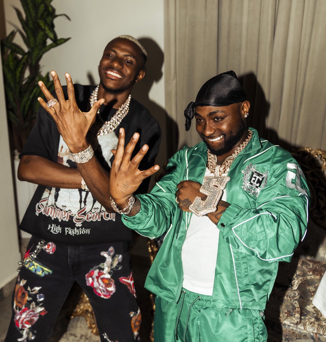 Olanrewajuu29's tweet image. Respect  #davido #victorosimhen9