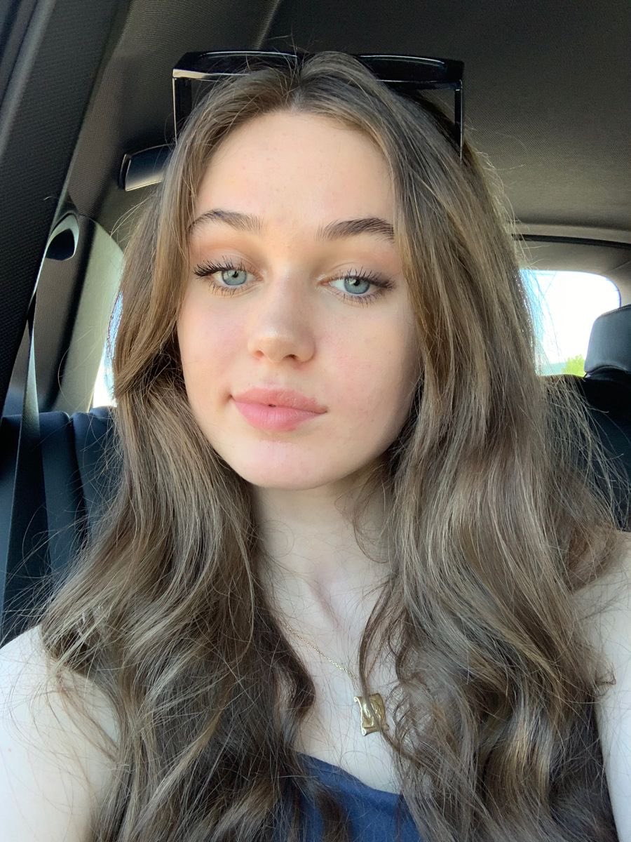 Emma tweet media