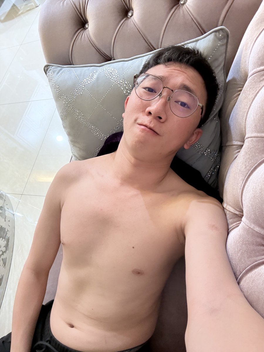 樹懶踏踏 tweet media