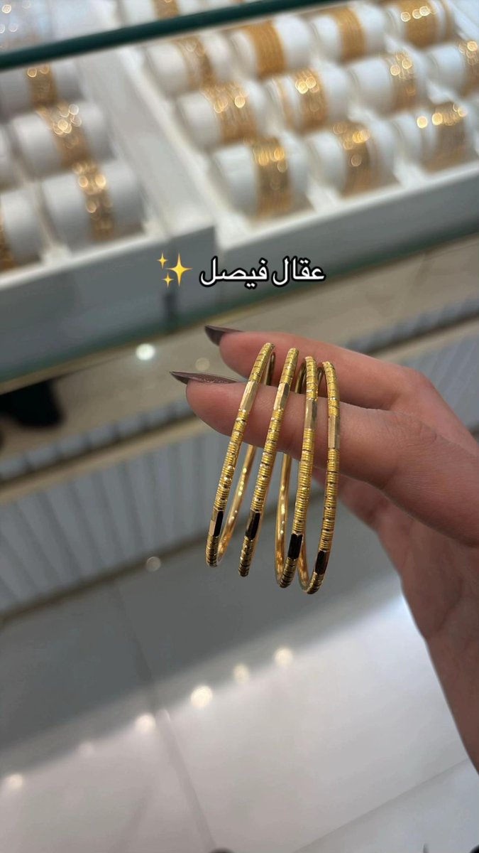 ملاك tweet media