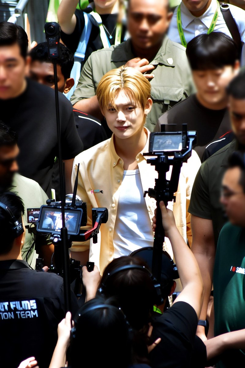 MyKpopHuntress tweet media