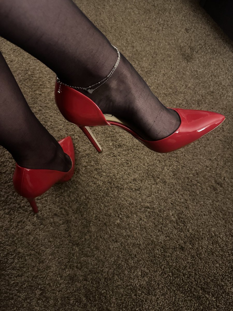 average_femboyy's tweet photo. https://t.co/sTkCFbr7mu