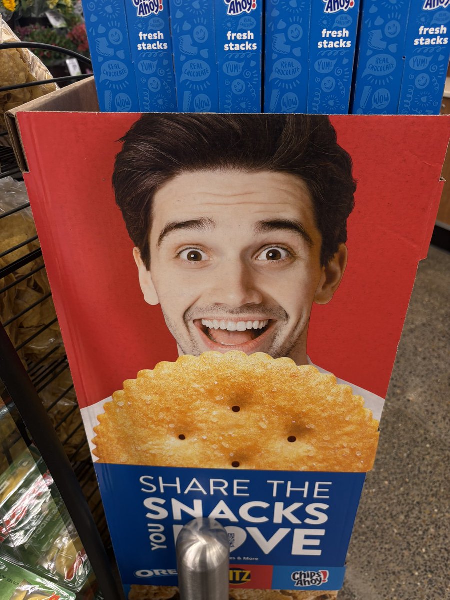 SaladFour's tweet photo. What is brian f doing at my work https://t.co/cQHXnOOJY8
