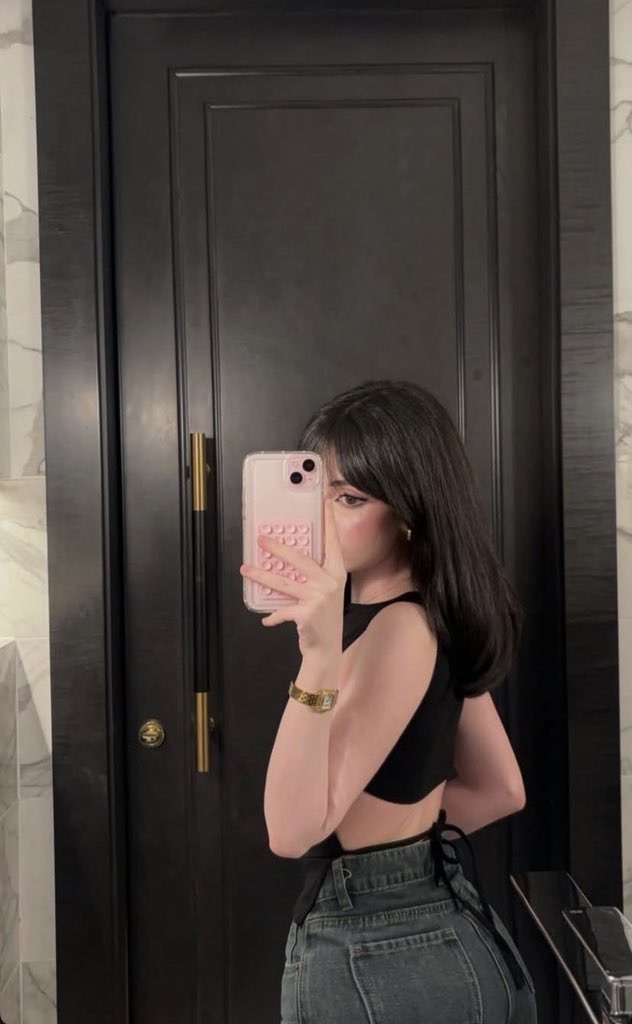ﮪـيلز 🫦🔥 𝙷𝙴𝙴𝙻𝚂 tweet media