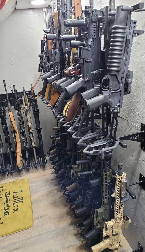 Military Support tweet media