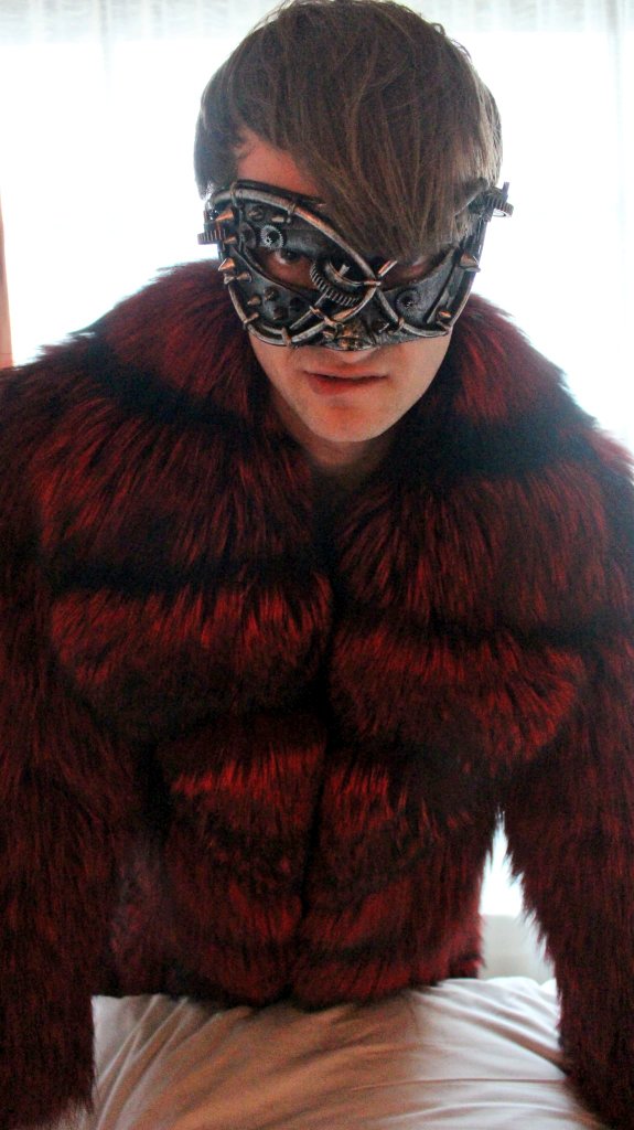 The_Fur_Account's tweet image. POV: You're my prey!

throne.com/the_fur_account

#fur #furcoat #furlovers #furmodel #furfashion