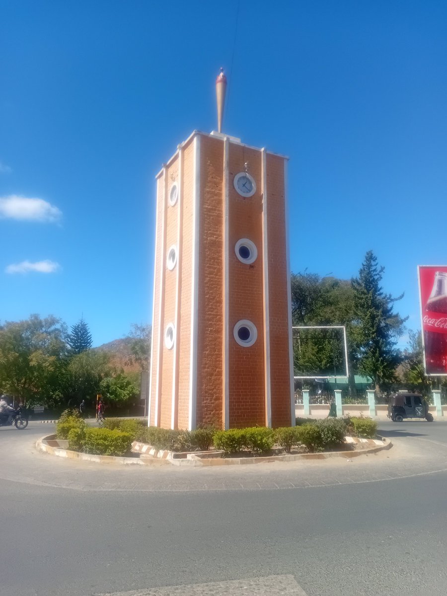 estermshana's tweet photo. Unveil the beauty of Iringa 🇹🇿✨
Discover history, culture, and nature through: 📍 Isimila Stone Age Site
📍 Mkwawa Museum
📍 Iringa Boma
Experience the heart of Tanzania’s Southern Tourism Circuit. 🌍❤️
#SouthernTourismCircuit #VisitIringa #ExploreTanzania https://t.co/tDOvN9u1OU