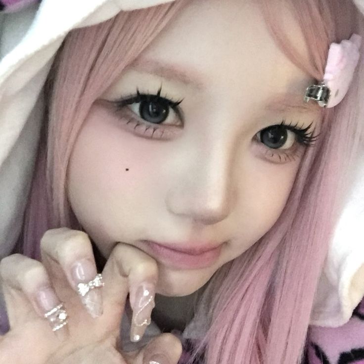 evie🐇 tweet media