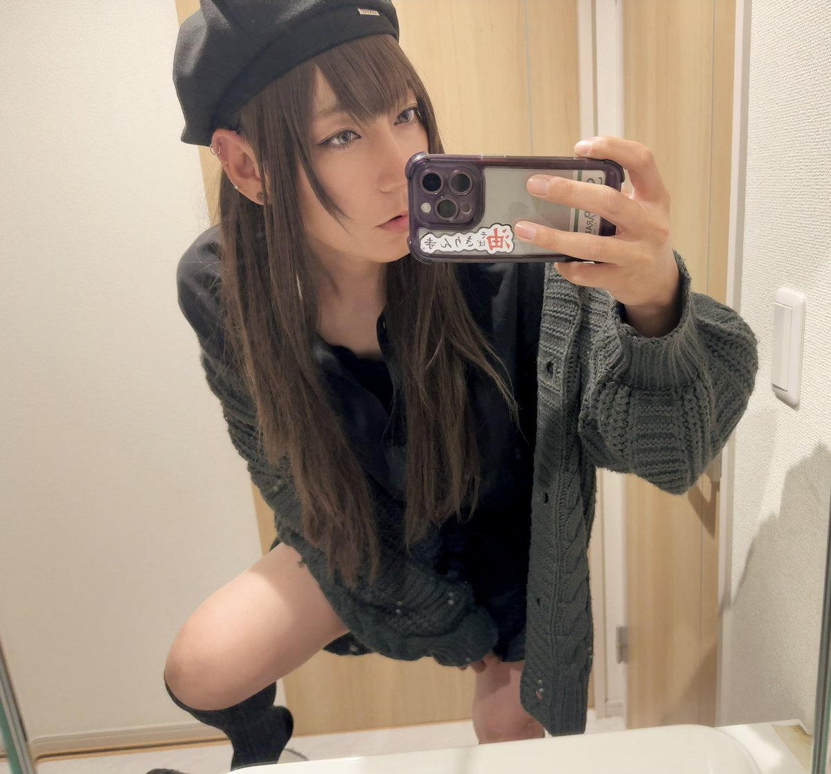 めろ tweet media