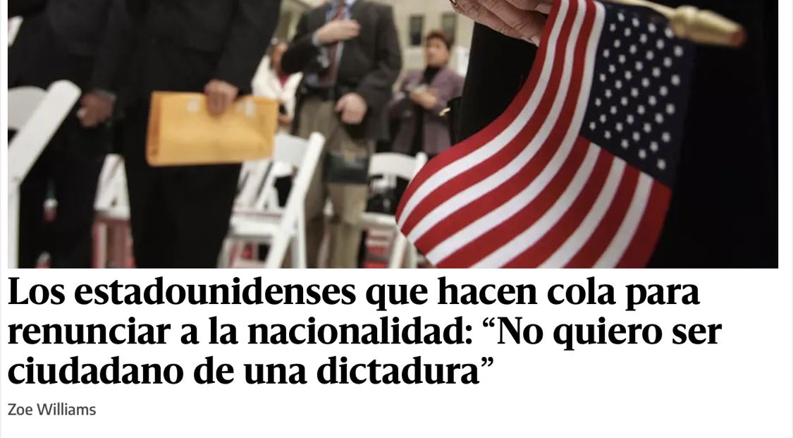 alandete's tweet image. Últimas cifras, 2025: unas 830.000 personas se hicieron ciudadanos de EE.UU. Ese mismo año,  4.889 renunciaron a la ciudadanía, según los registros, en muchos casos por fiscalidad. El ratio es 170 a 1. Con esos datos, este titular de un gran medio español, ¿informa o manipula?