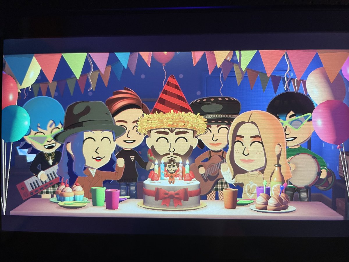 Happy birthday Rectrixx! Lol totally didn’t get reminded because of my tomodachi game.