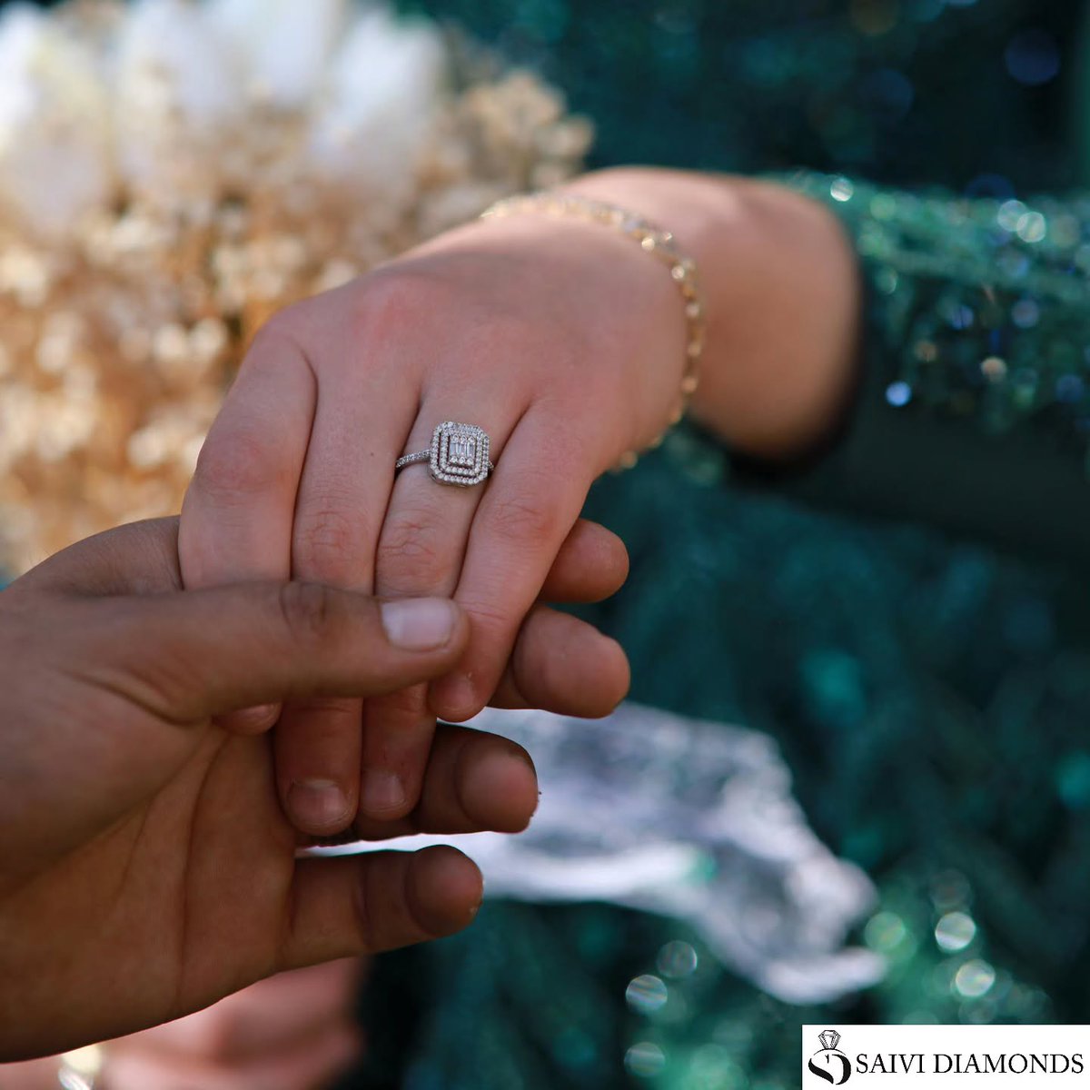 SAIVIDIAMONDS's tweet image. Because some things are meant to shine forever ✨💍💎 DM us for details.

WhatsApp: +971508054122

saividiamonds.com

#ring #diamondrings #engagementrings
#solitairering #weddingring #jewelry #diamondjewellery #diamond #labgrowndiamond #dubai #UAE #GCC